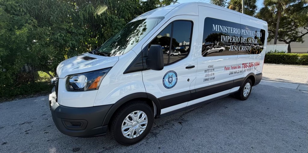 Van de transporte del ministerio